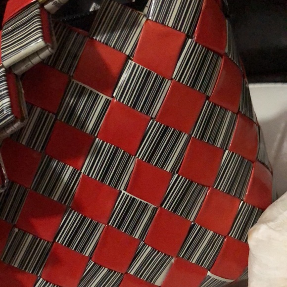 Recycled “Wrapper” Shoulder Bag-Red&Black-EUC - Picture 3 of 14